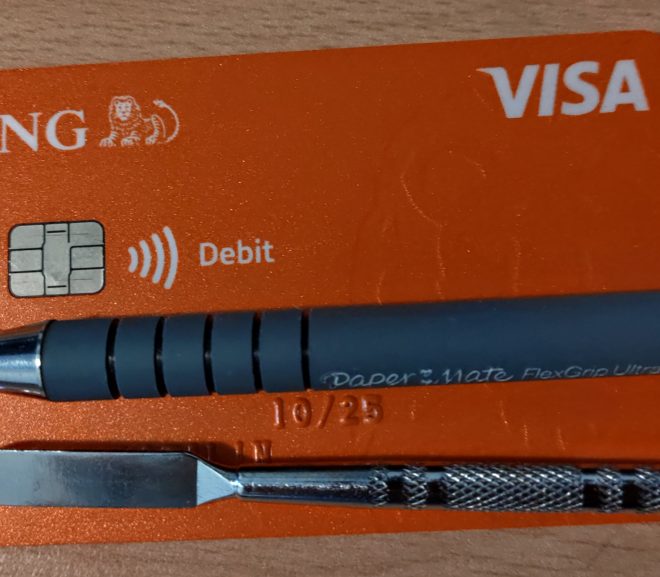 Scurt: In sfârșit au angajat un om