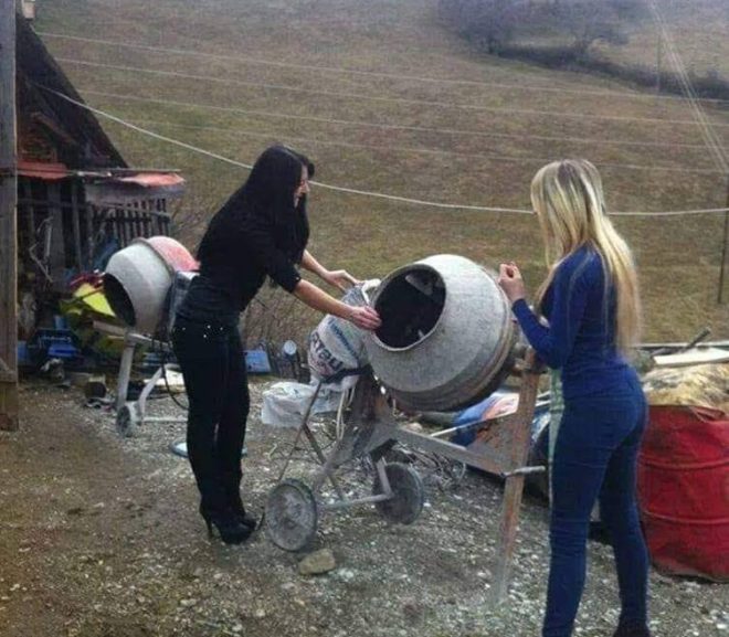 Gânduri sadomasochiste cu prădători textuali