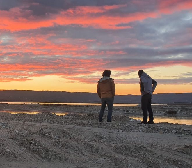 E bine ce zice Buzo cu garda de mediu, dar mai trebuie