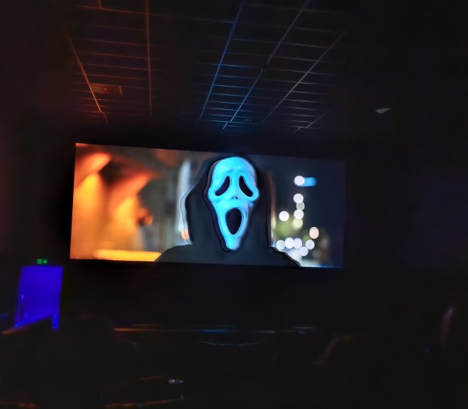 Filme: Scary Movie 6