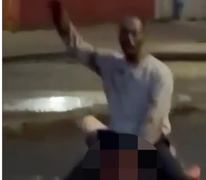 Un comisar acuză