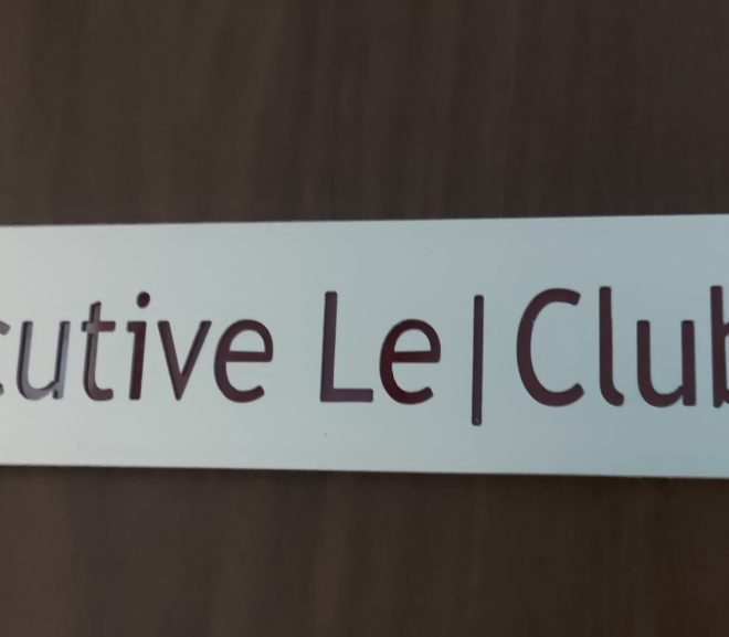 Scurt: Novotel:&nbsp; Exclusiv la mișto