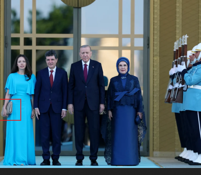 Le hater:Style and fashion ”limbi în pizdă”